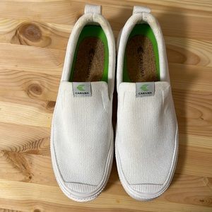 CARIUMA women’s ibi white knit slip on sneakers size 9